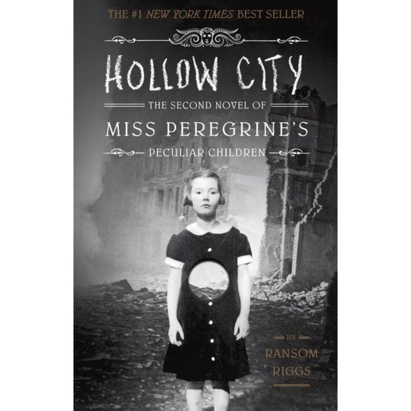 Hollow City (Miss Peregrine’s Peculiar Children Series #2) Hardcover