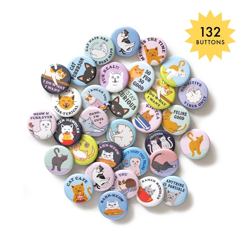 Cat Lover Button Assortment (132 Buttons)