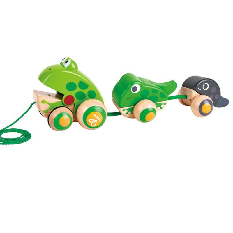 Frog Family Pull Along