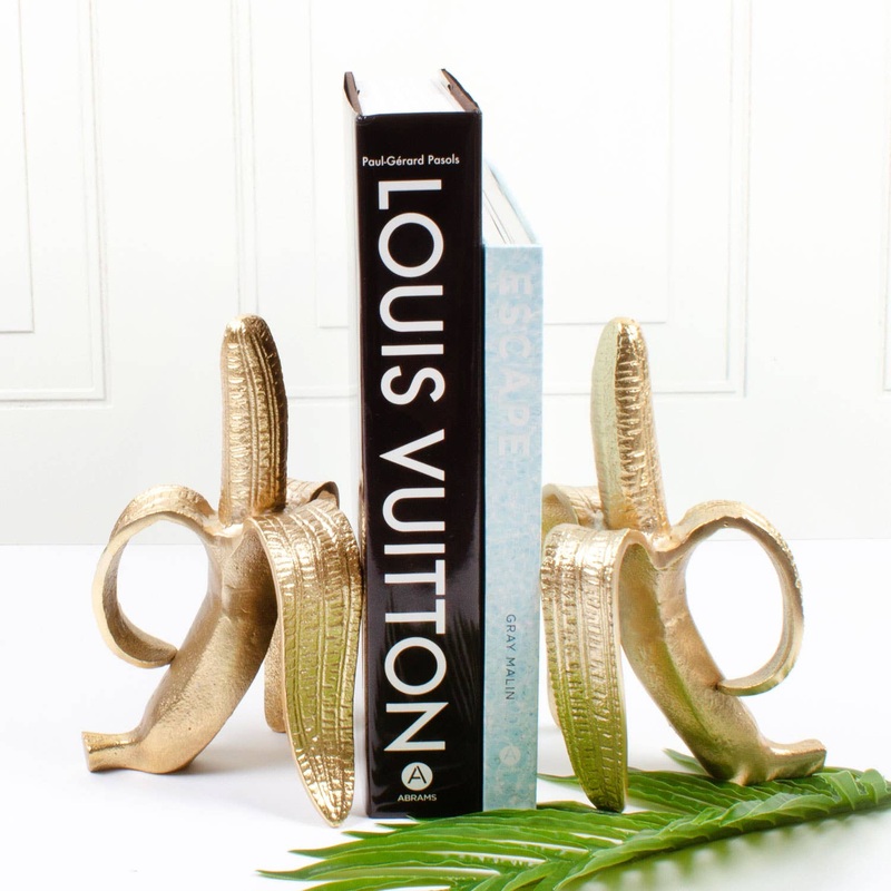 8 Oak Lane – Banana Bookends