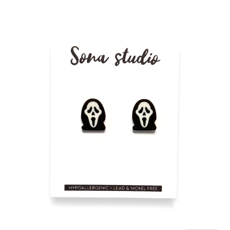 Sona Studio – Ghost Face Halloween Earrings